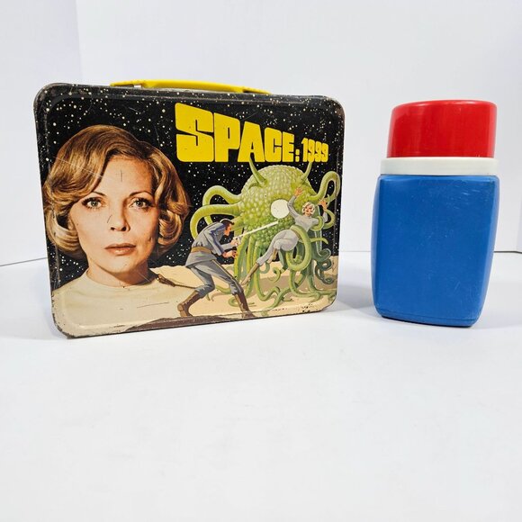 Space 1999 Vintage 1975 Metal Lunchbox & Thermos Bottle By King-Seeley Thermos - Picture 2 of 15